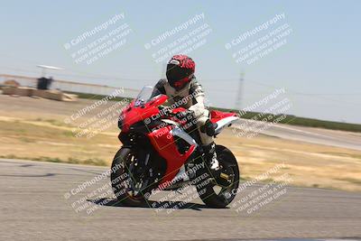 media/Jun-16-2024-Lets Ride (Sun) [[4ae6dd1f02]]/Group A/12pm (Wheelie Bump)/